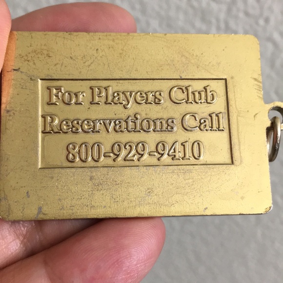 🖤Vtg MGM GRAND big charm/pendant - Picture 8 of 13